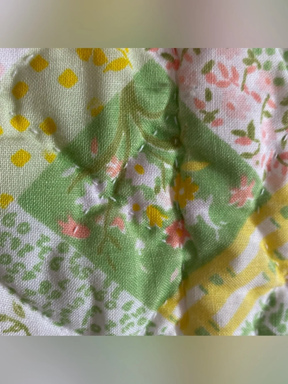 Vintage Embroidered State Bird Quilt 71” x 84”